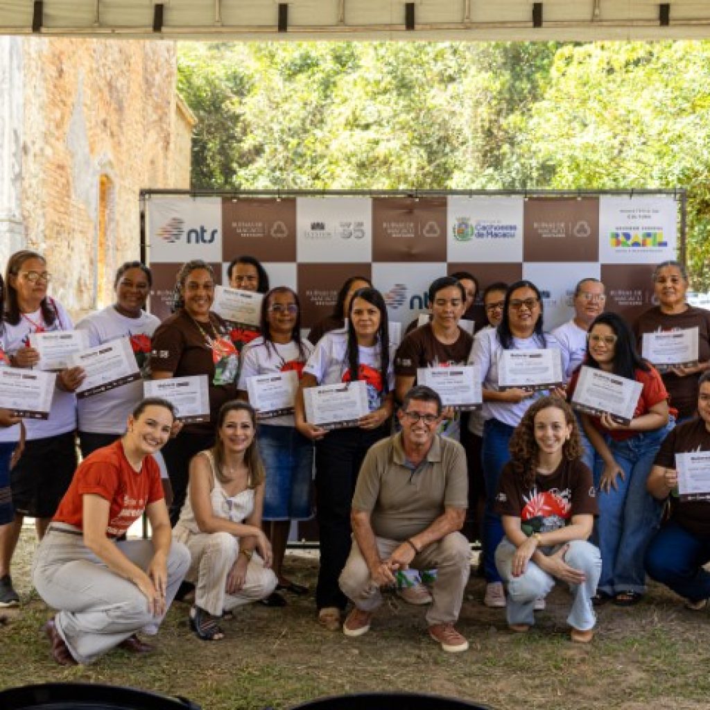 A manhã do dia 17 de outubro foi marcada por celebração e conquistas nas Ruínas de São José da Boa Morte, em Cachoeiras de Macacu (RJ), com a formatura do Módulo II do Ateliê Mulheres de São José. projeto que integra o Programa de Responsabilidade Socioambiental e Educacional da Restauração do sítio histórico, realizado pela Elysium Sociedade Cultural.